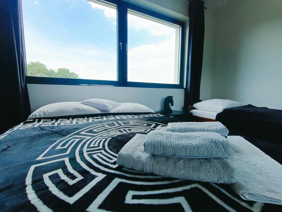 Modern Rancho - Apartamenty Nad Rzeka, Przy Stadninie Koni Kruszyna  Eksteriør bilde