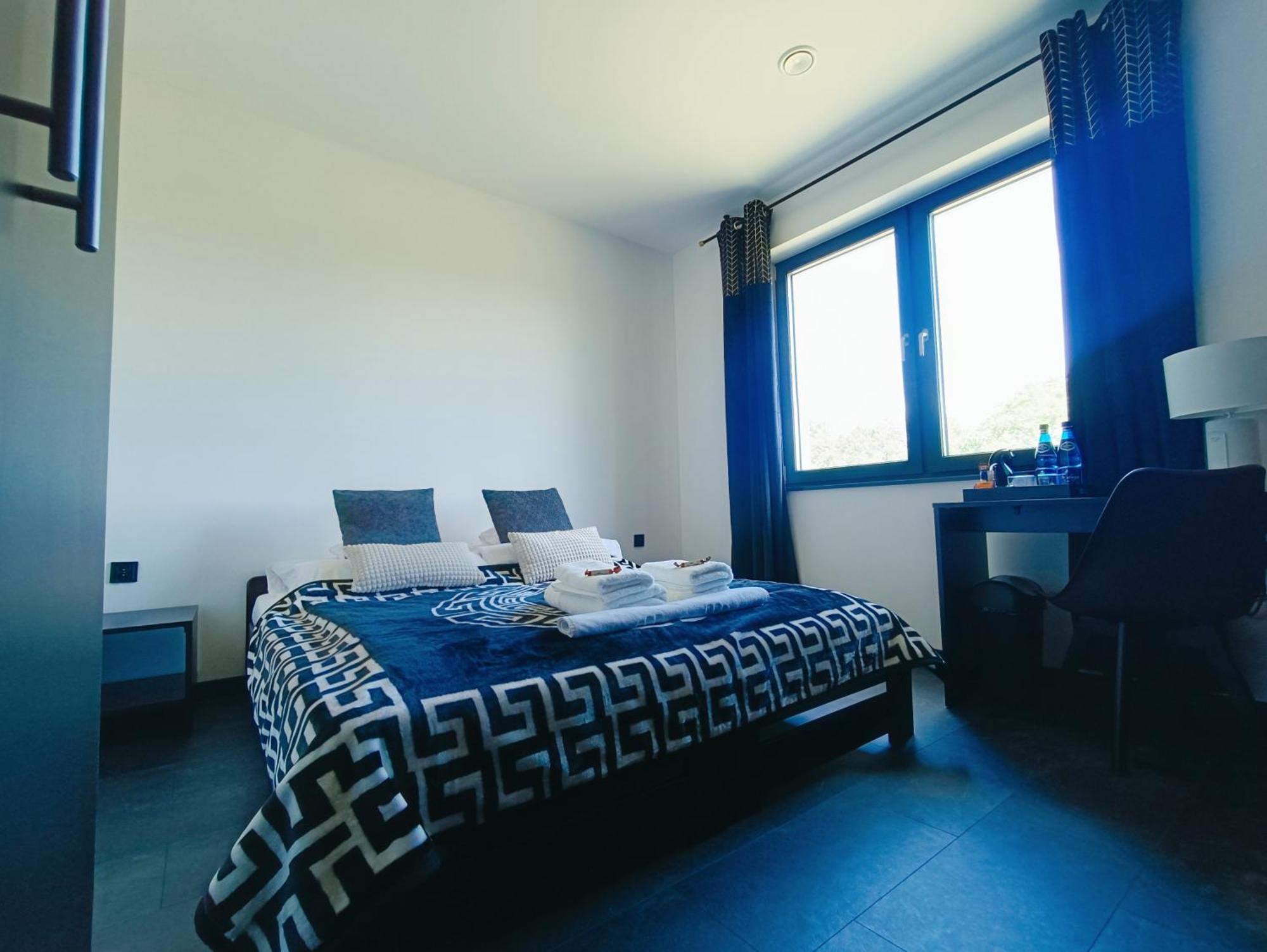 Modern Rancho - Apartamenty Nad Rzeka, Przy Stadninie Koni Kruszyna  Eksteriør bilde